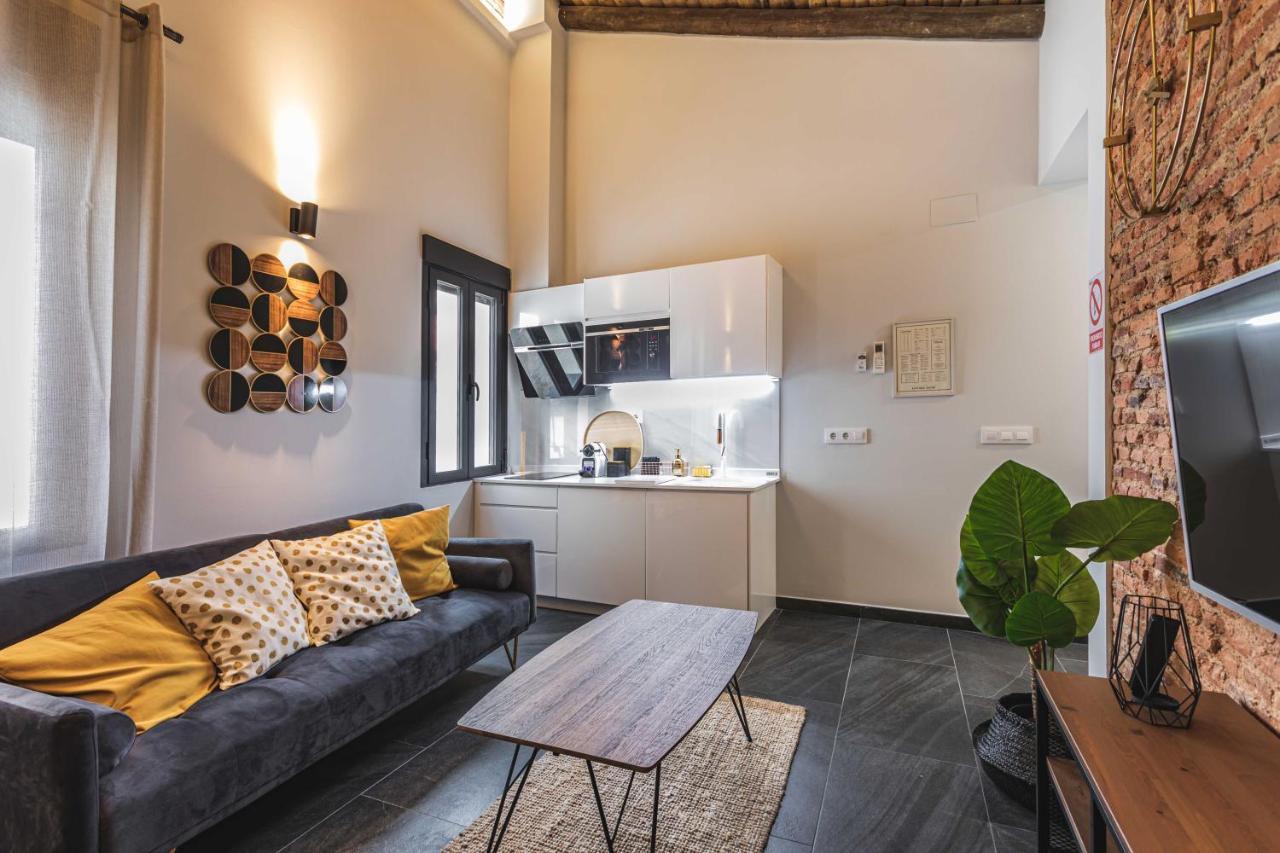Apartamentos Caceres Central Suites Dış mekan fotoğraf