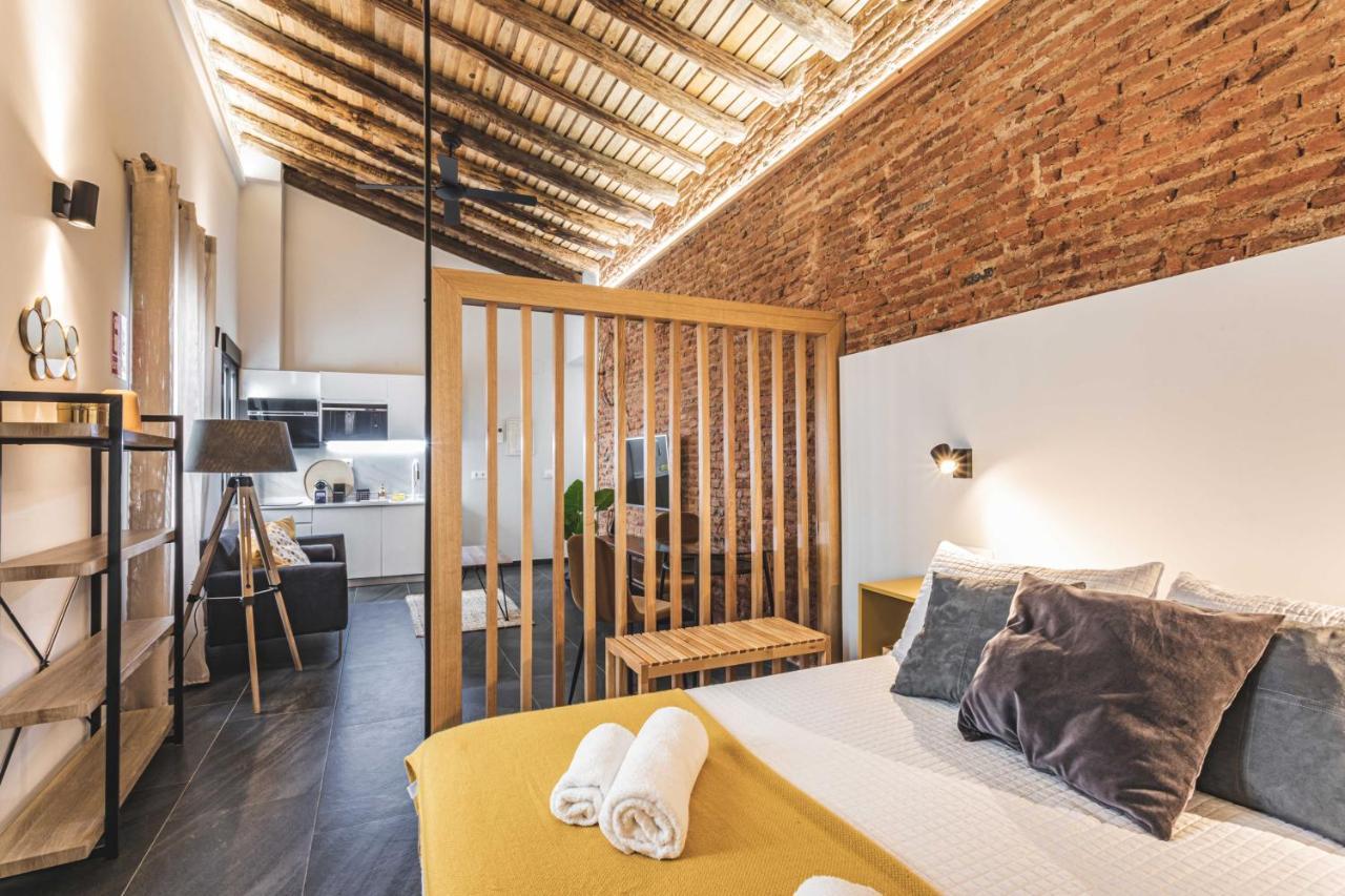 Apartamentos Caceres Central Suites Dış mekan fotoğraf