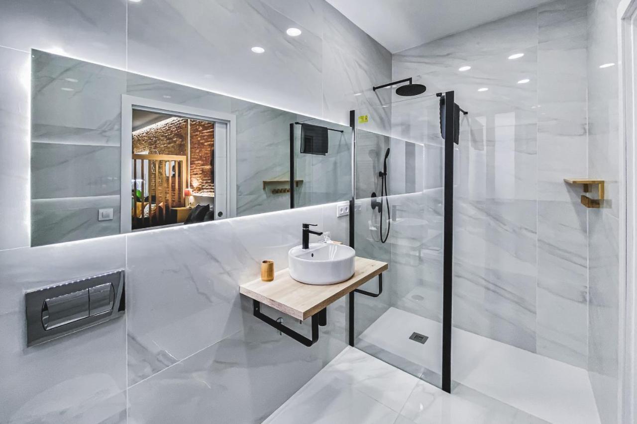 Apartamentos Caceres Central Suites Dış mekan fotoğraf