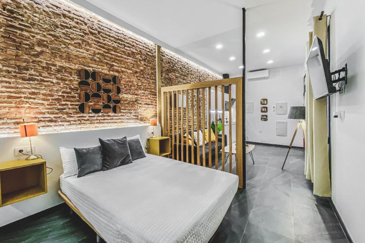 Apartamentos Caceres Central Suites Dış mekan fotoğraf